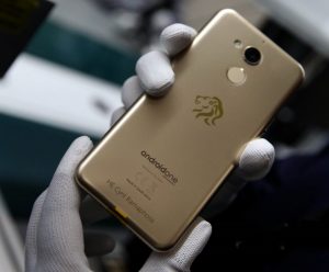 Locally made Mara phones get strong SA corporate backing
